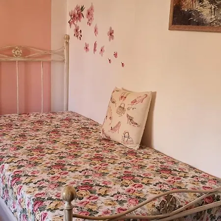 Shabby Chic Bed & Breakfast *