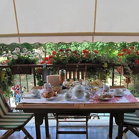 Shabby Chic Bed & Breakfast